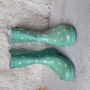Green and White Poker Dot girl's Rain boots size  size 2